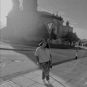 Meet your Posher, Avery